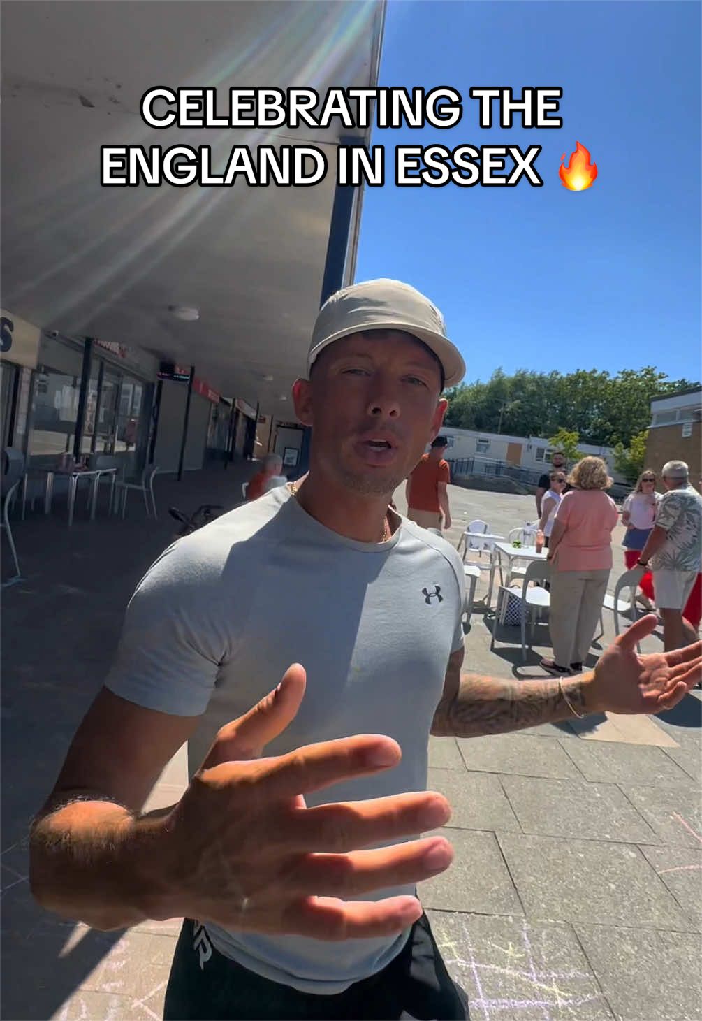 @Olly Thatchh