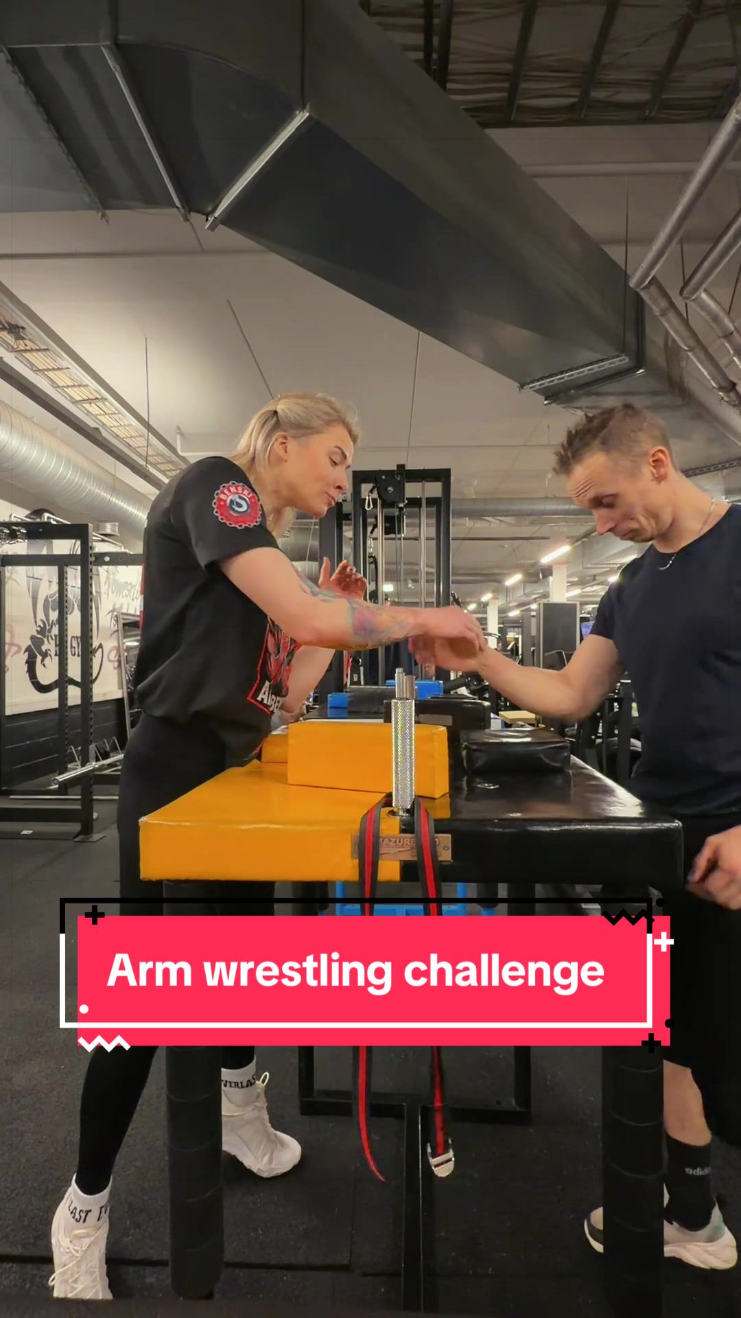 @Arm wrestling girl