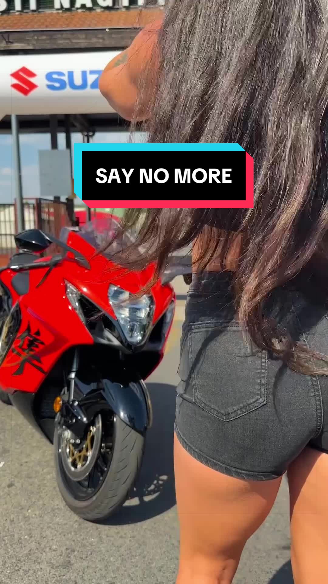 @B A R B I E   D I X O N