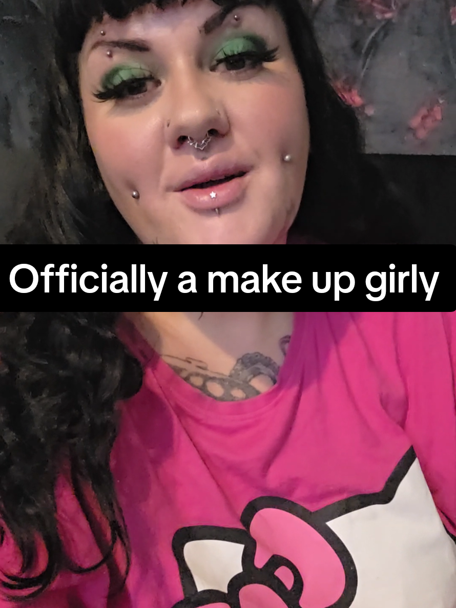 @Nai 🖤 Alt girl glows up
