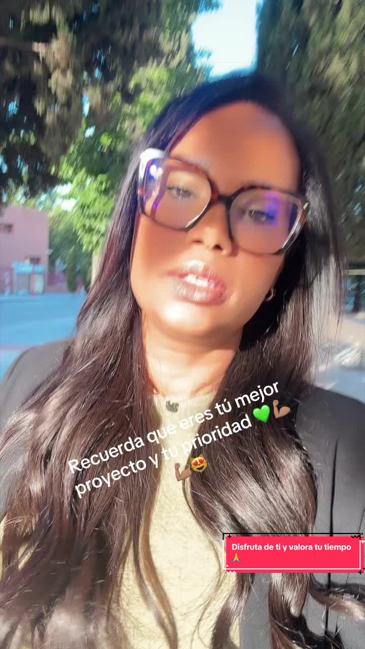 @Domi&bull;27