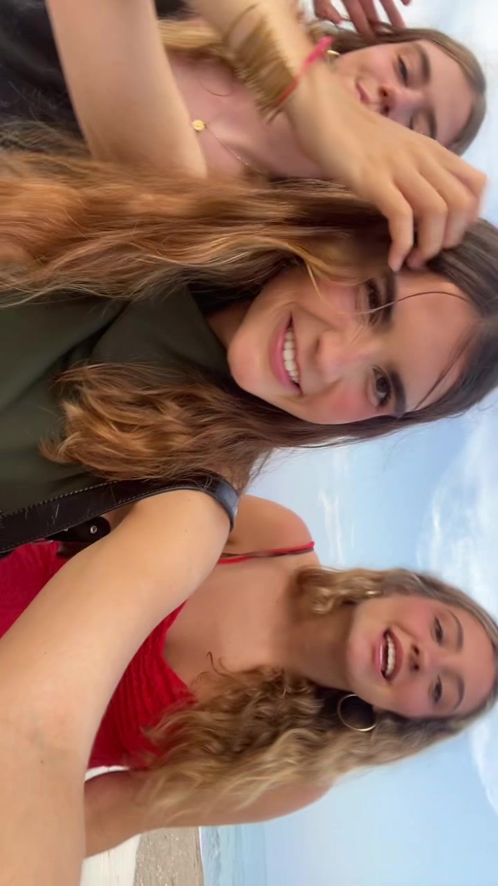 @danielaamatas