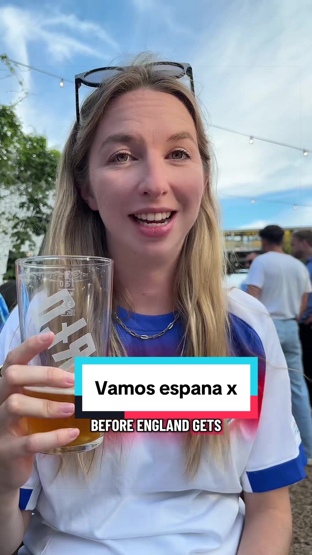 @helenamoody