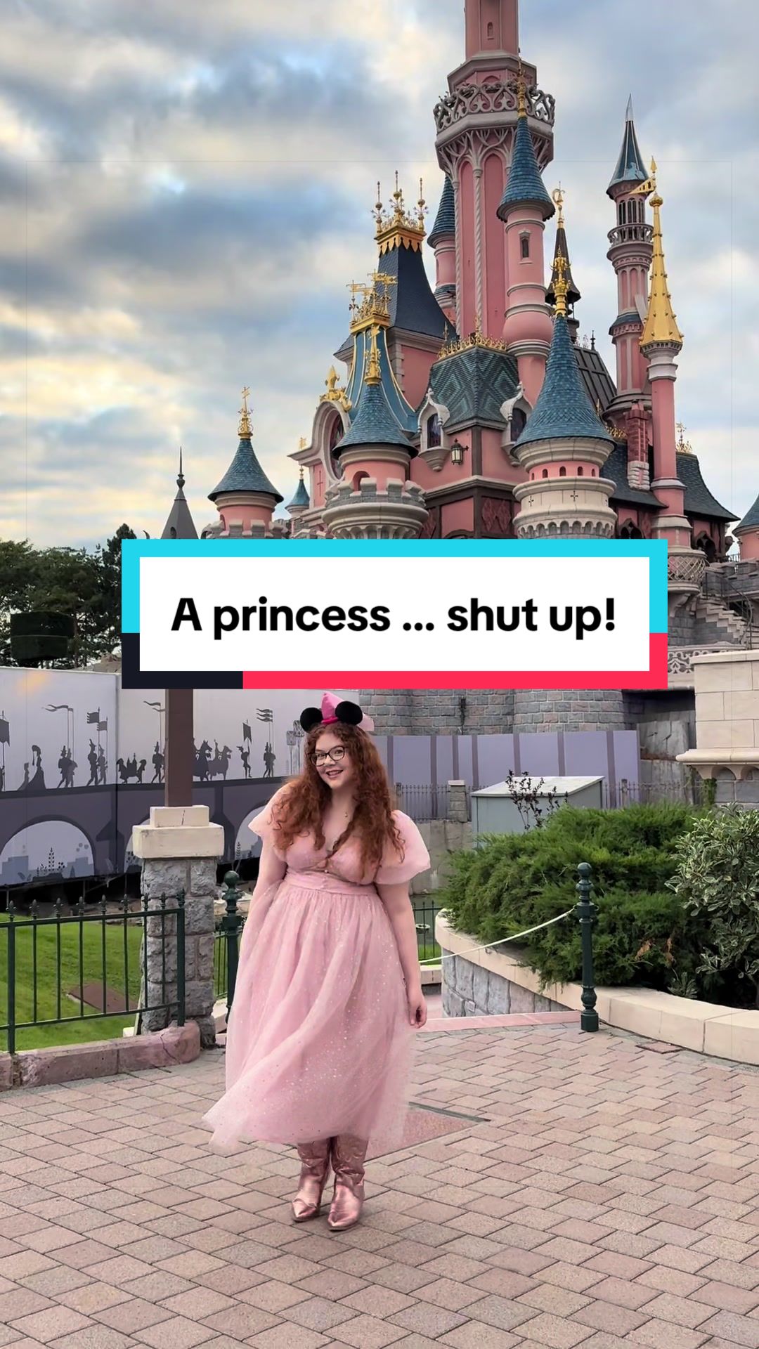 @Em & Step | Travel & Disney ✈️