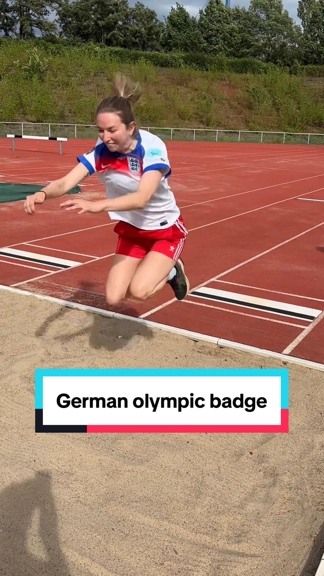 @helenamoody