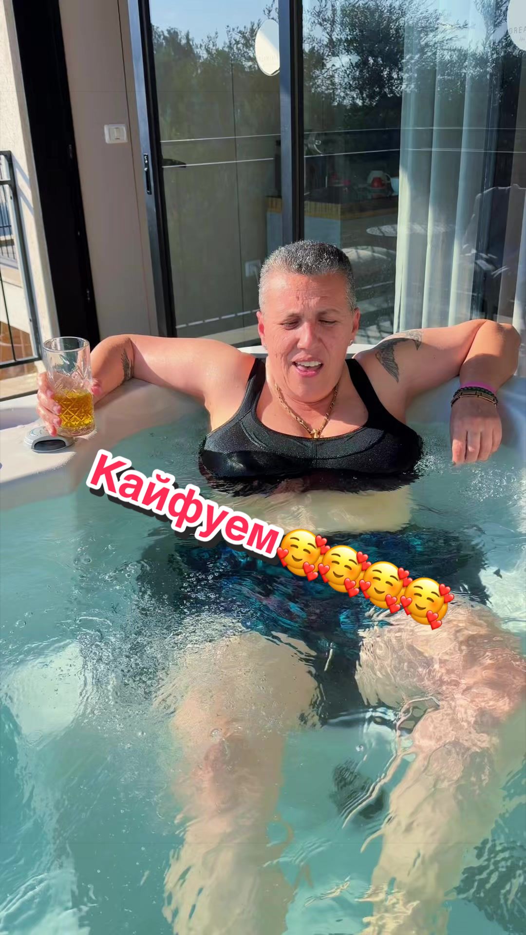 @ANJELIKTROYA