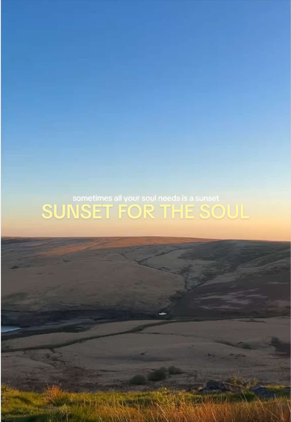 @Chloe | MCR & Travel