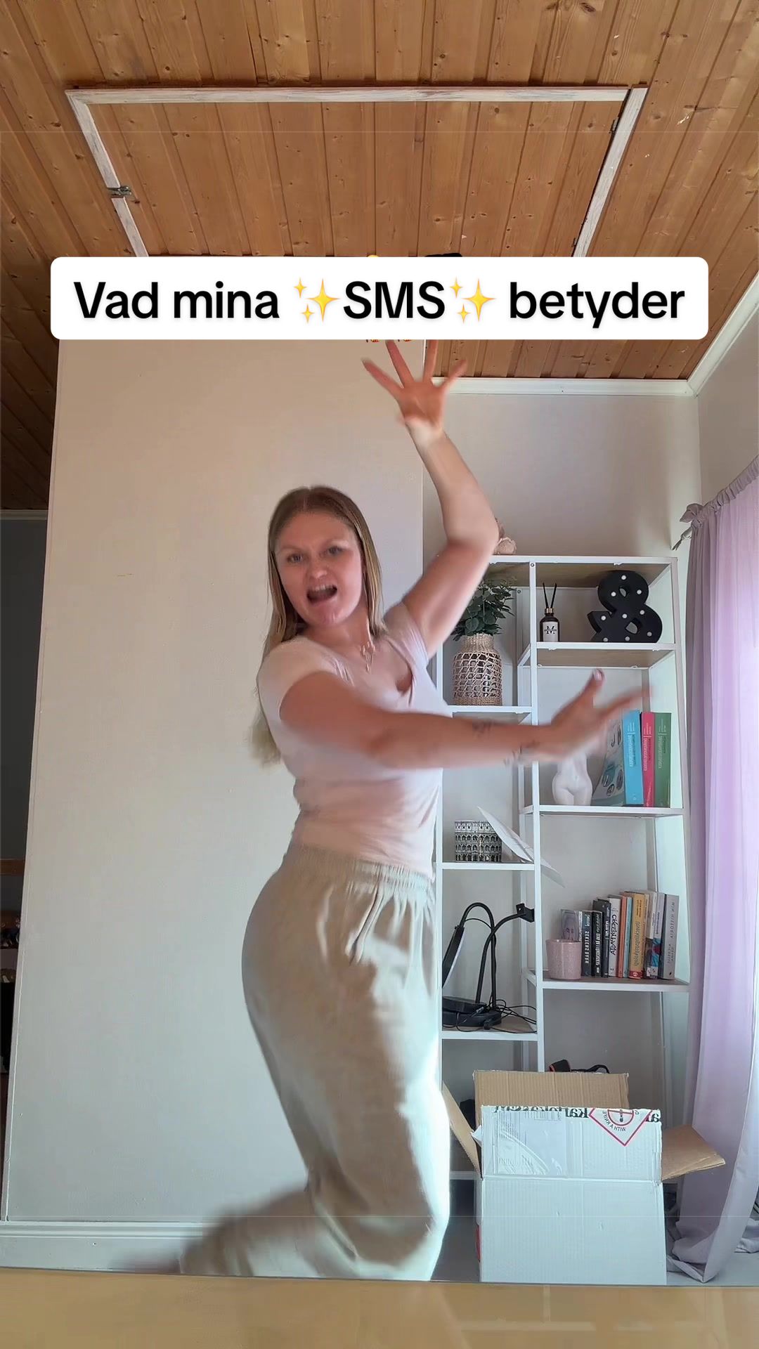@Blondie