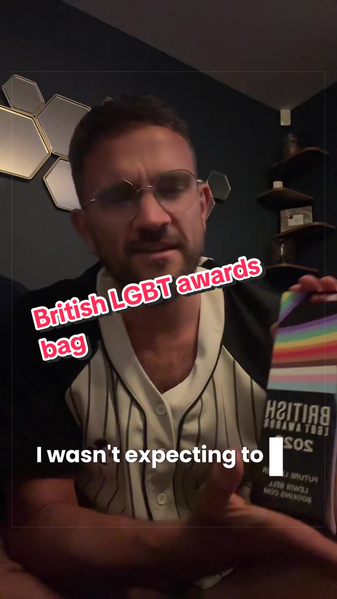 @LifeofLewis🇬🇧🏳️&zwj;🌈