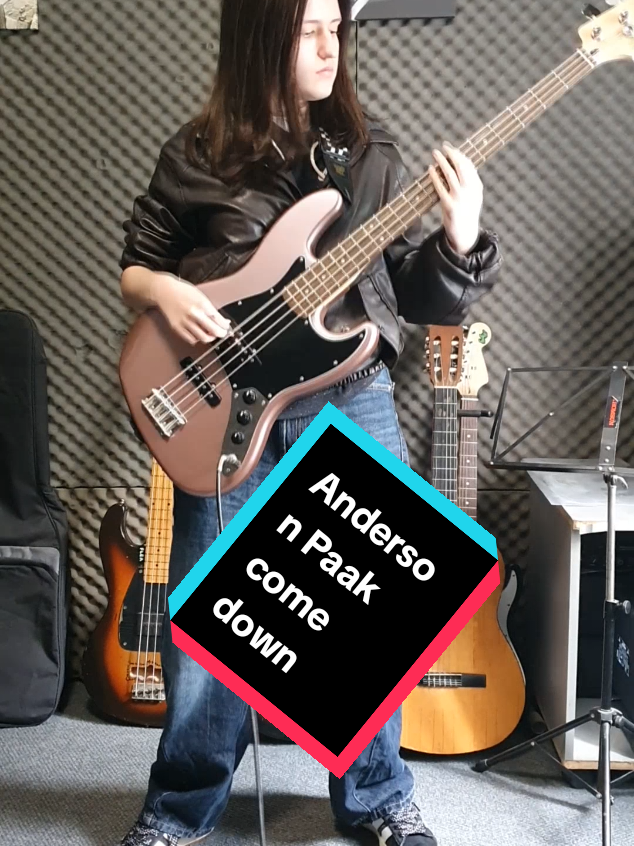 @DragoDrumsSchool Guitar & Bass