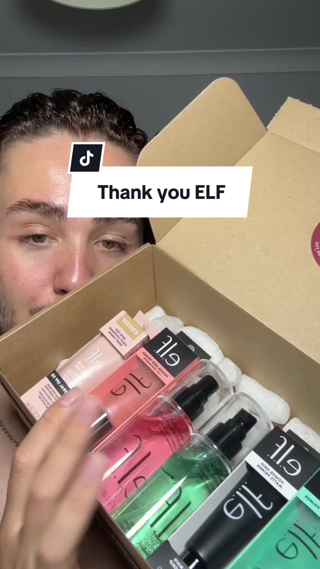 @Alexander James 🇨🇾🏳️&zwj;🌈🇬🇧