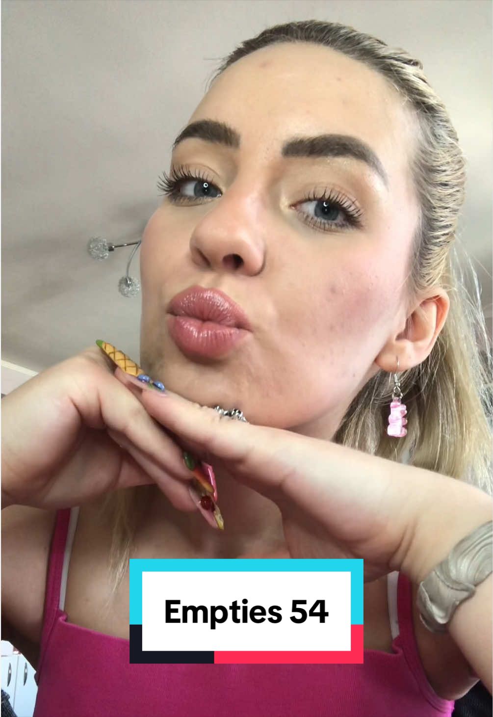 @Laura Văideanu
