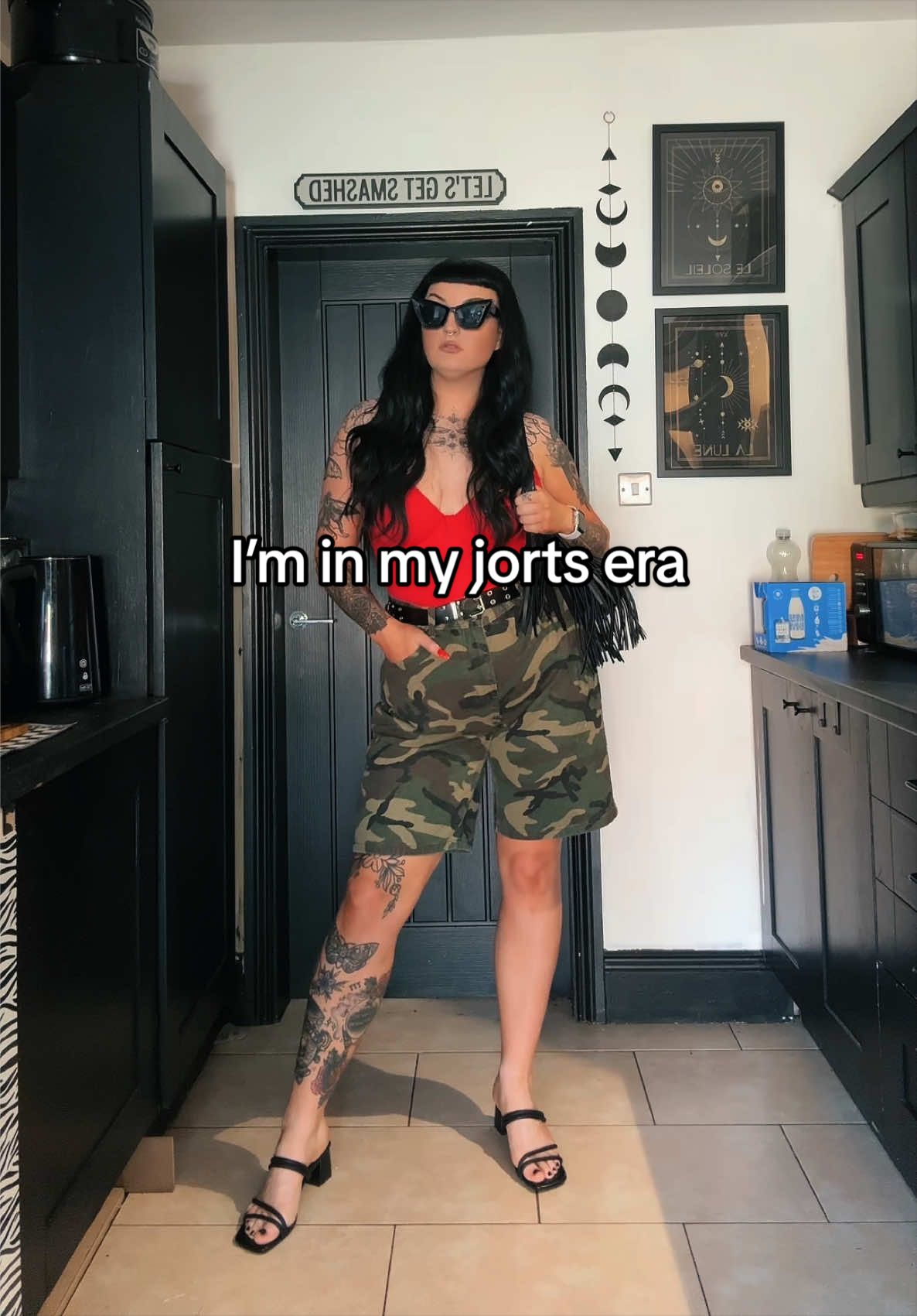 @leateesmith