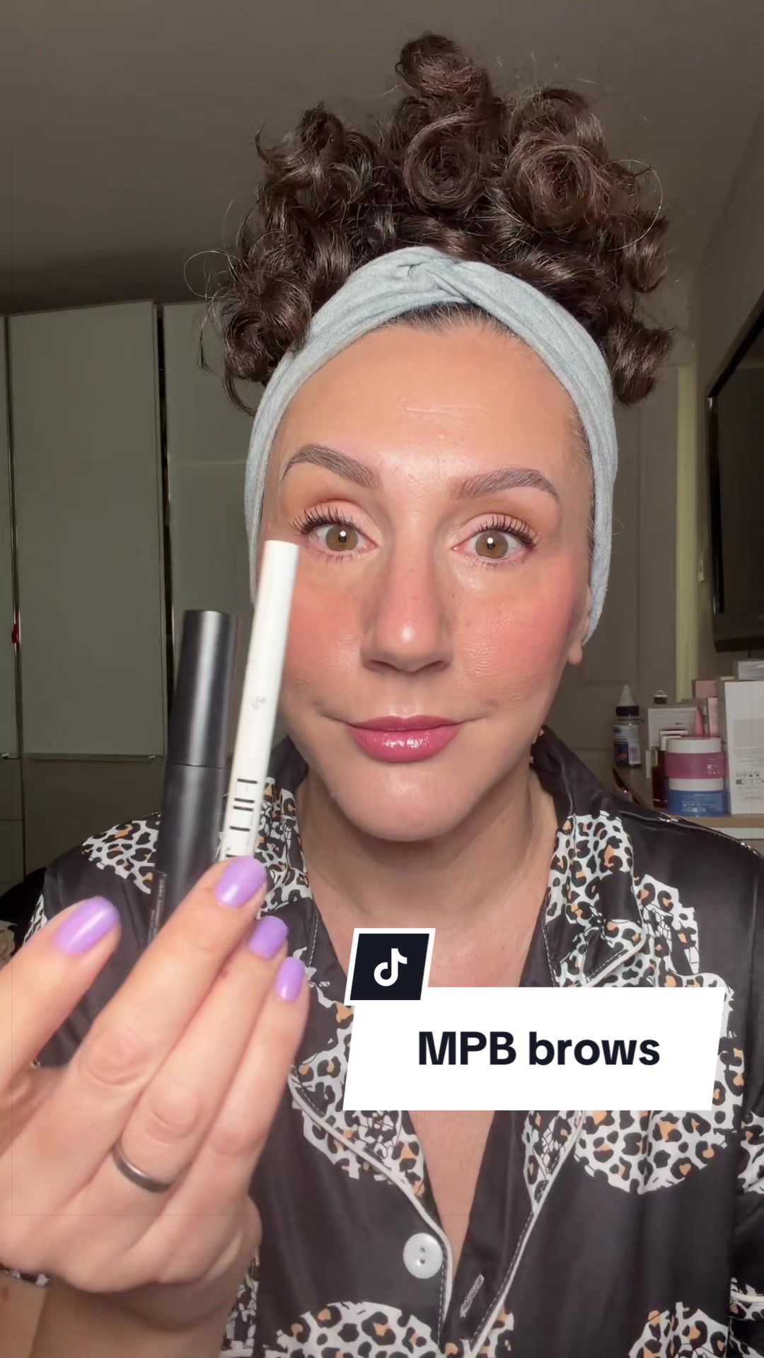 @Makeup by Katy A