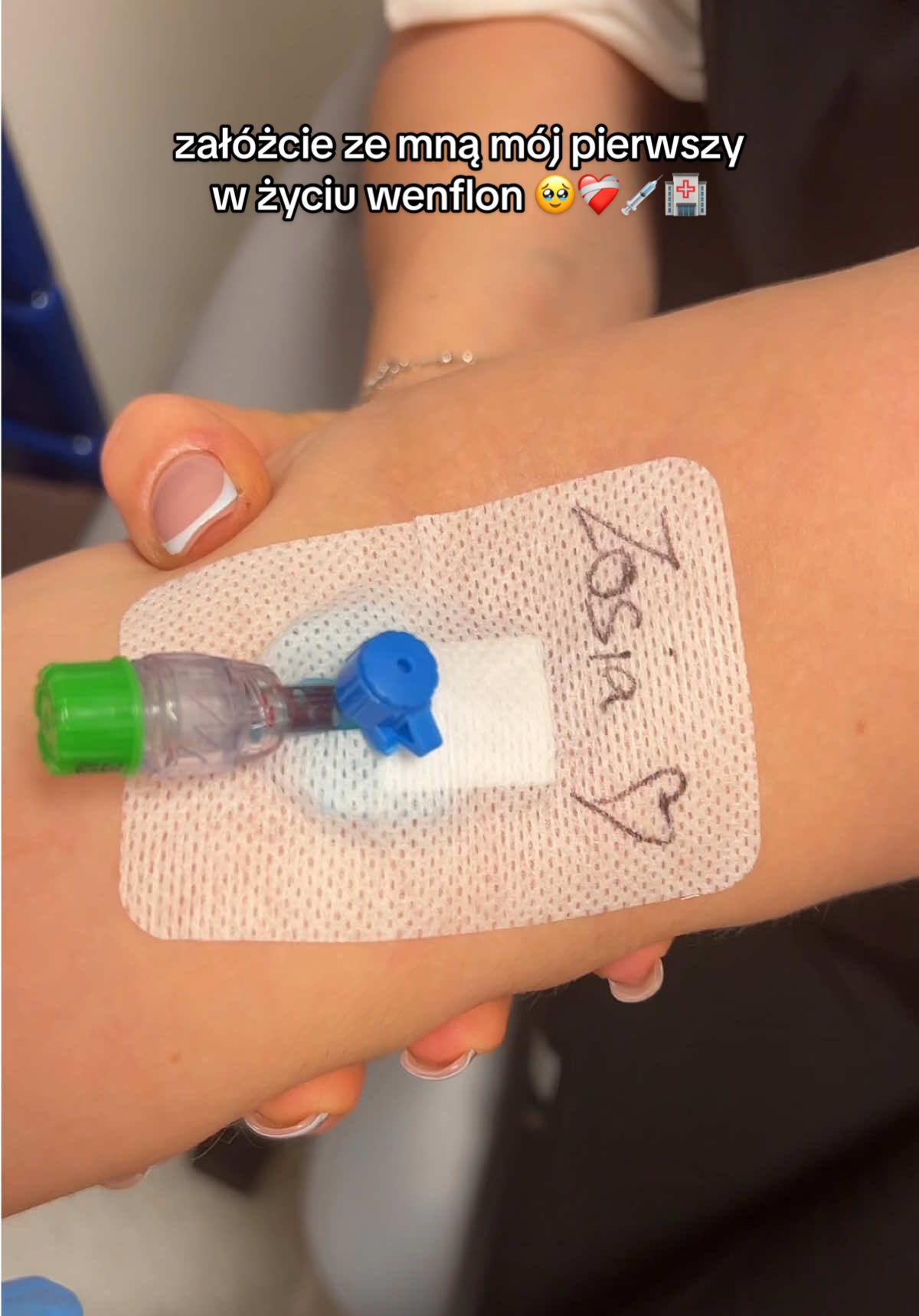 @Soph🌸🩺🦷