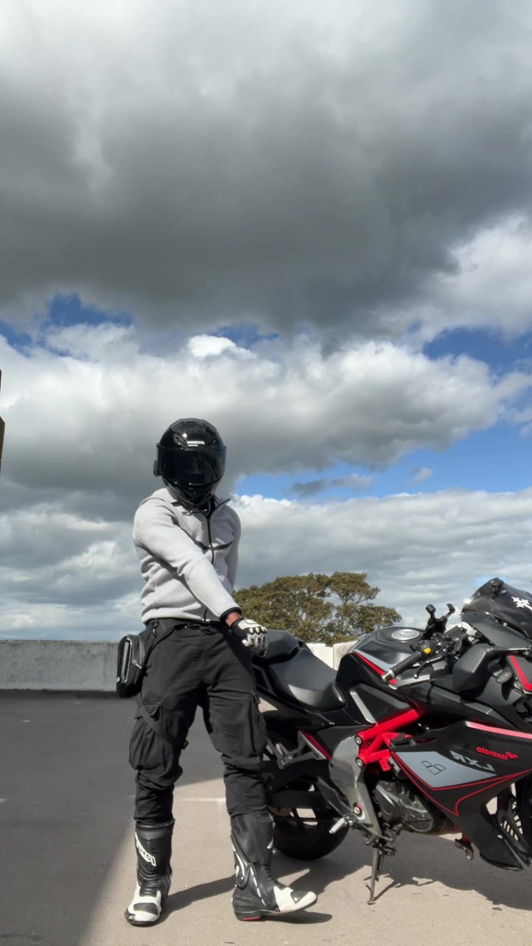 @thatoneblackbiker