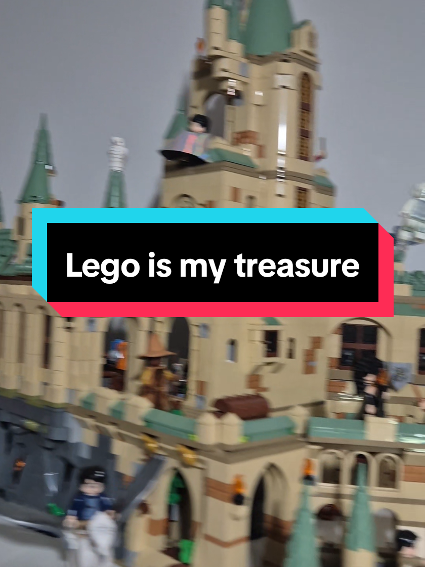 @lovett_lego