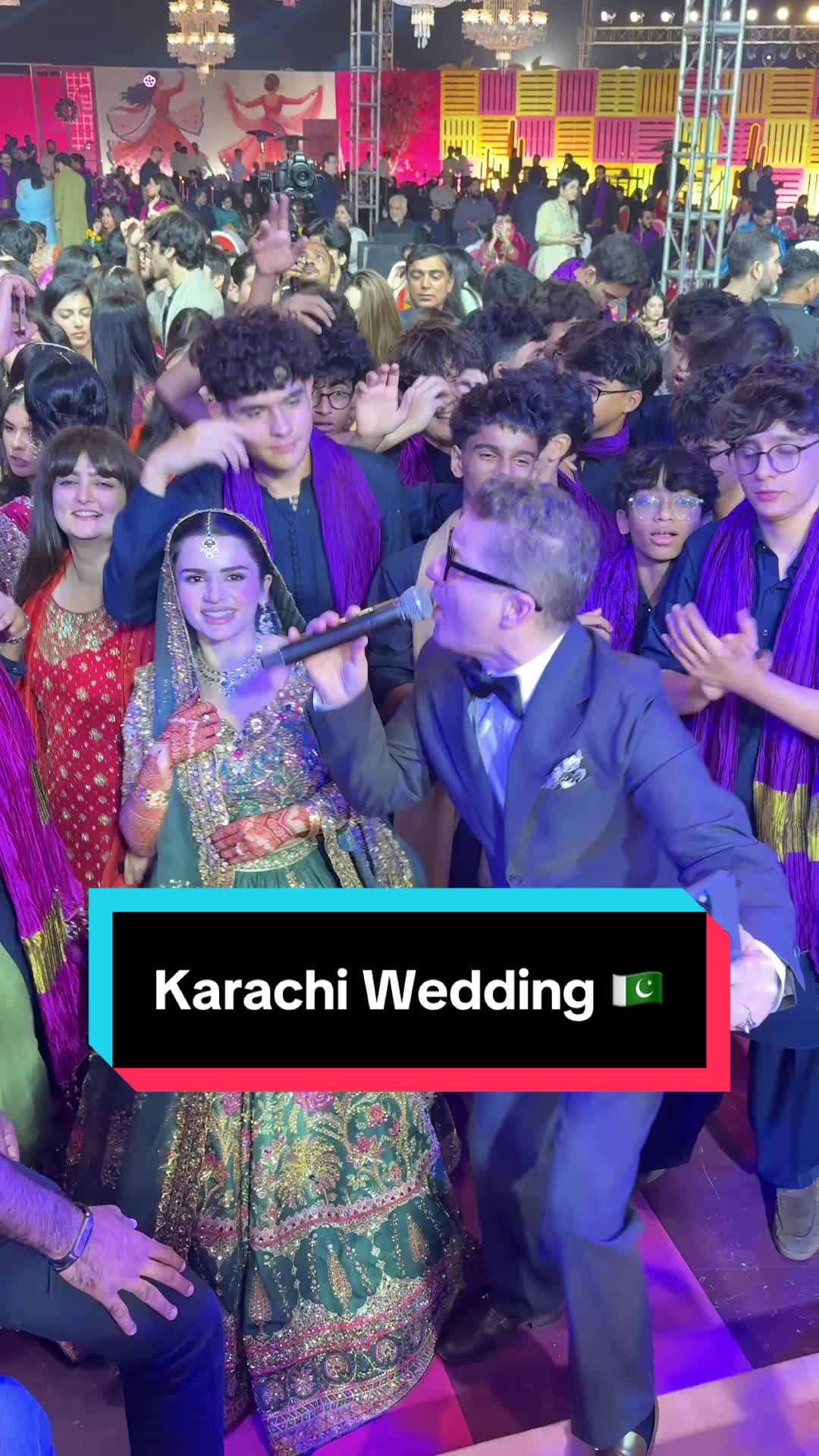 @Akcent