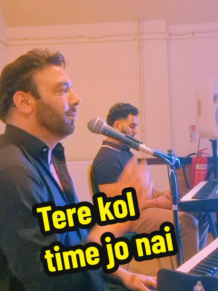 @🎤𝐓𝐚𝐫𝐢𝐪 𝐒𝐚𝐡𝐞𝐫🎤