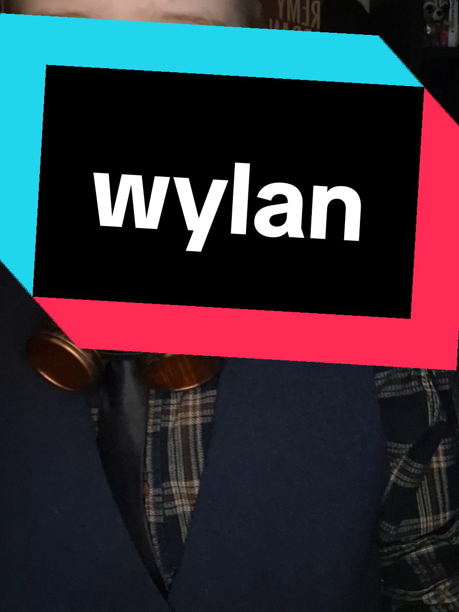 @Wylan Van Eck's lost twin