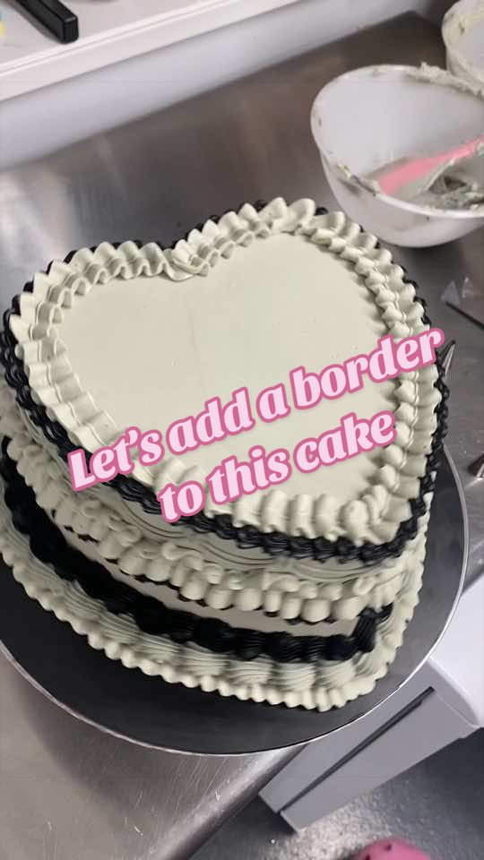@Saida | Cake artist