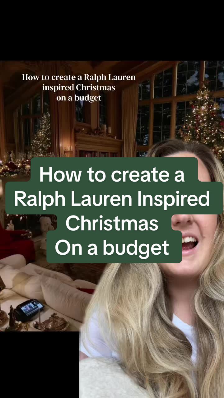 @AshleighLovesChristmas