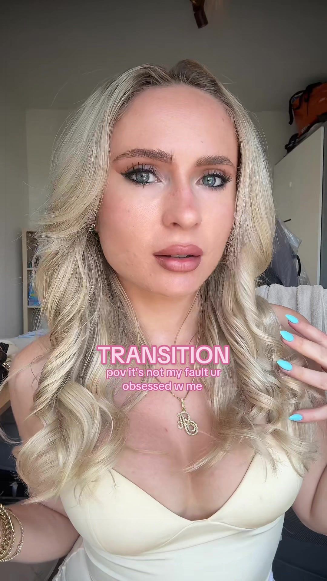 @British Barbie | transitions