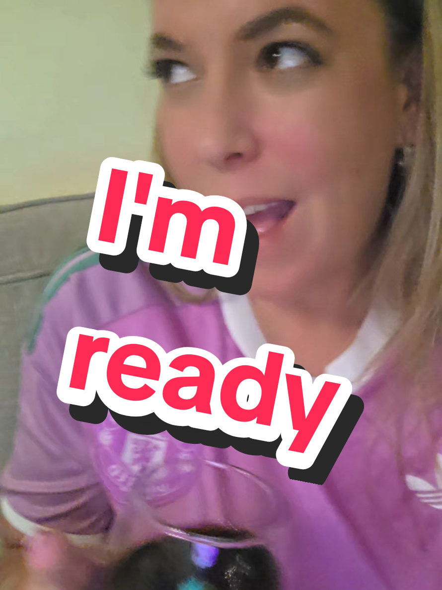@maisielew09