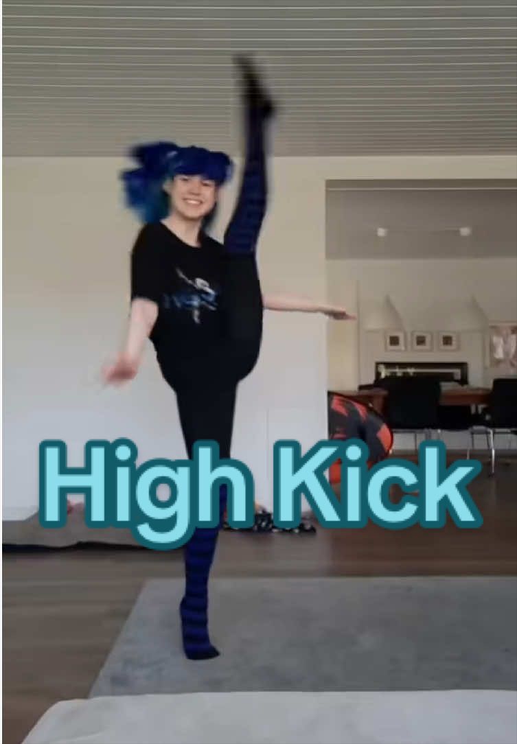 @Chriss