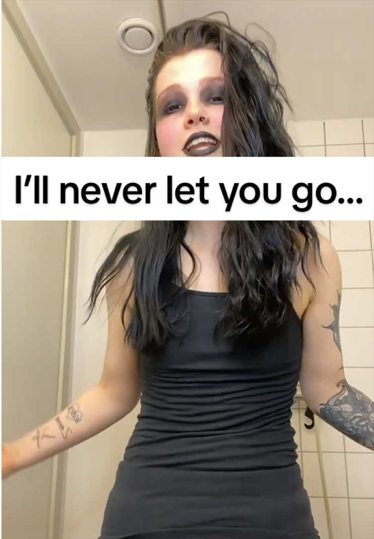 @Chriss