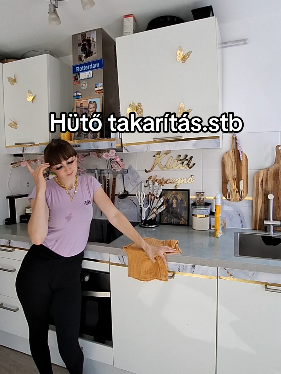 @👑KITTI HERCEGNŐ👑