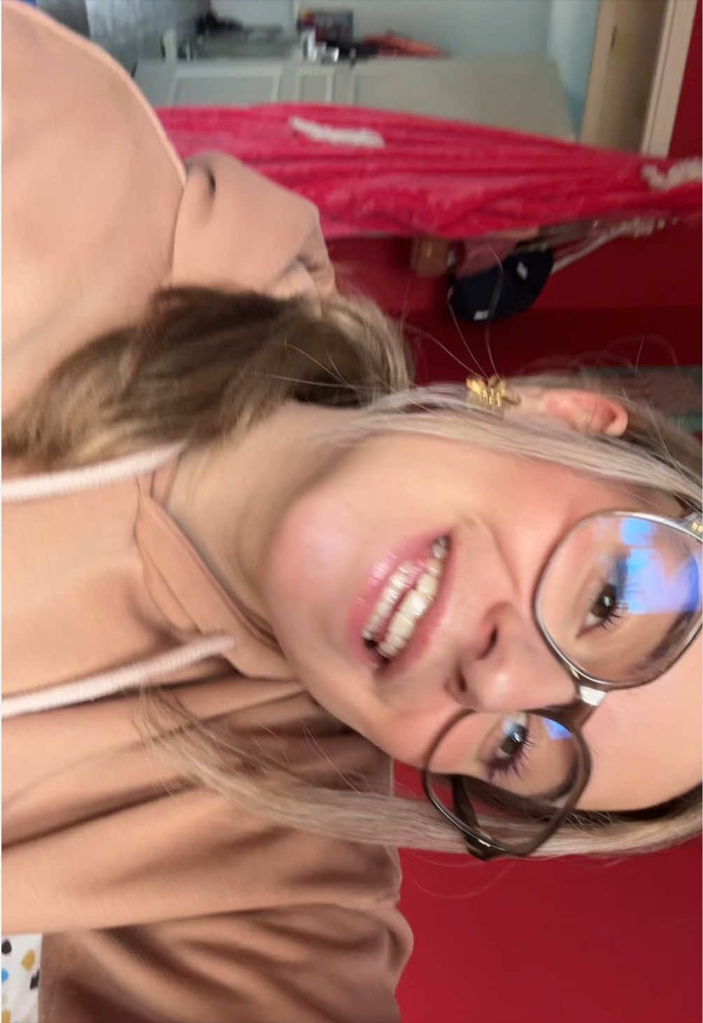 @𝐕𝐢𝐜𝐭𝐨𝐢𝐫𝐞