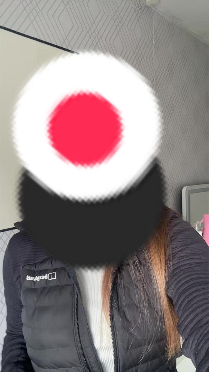 @๐ก๐จ๐ฅ๐ฅ๐ข๐๊จ