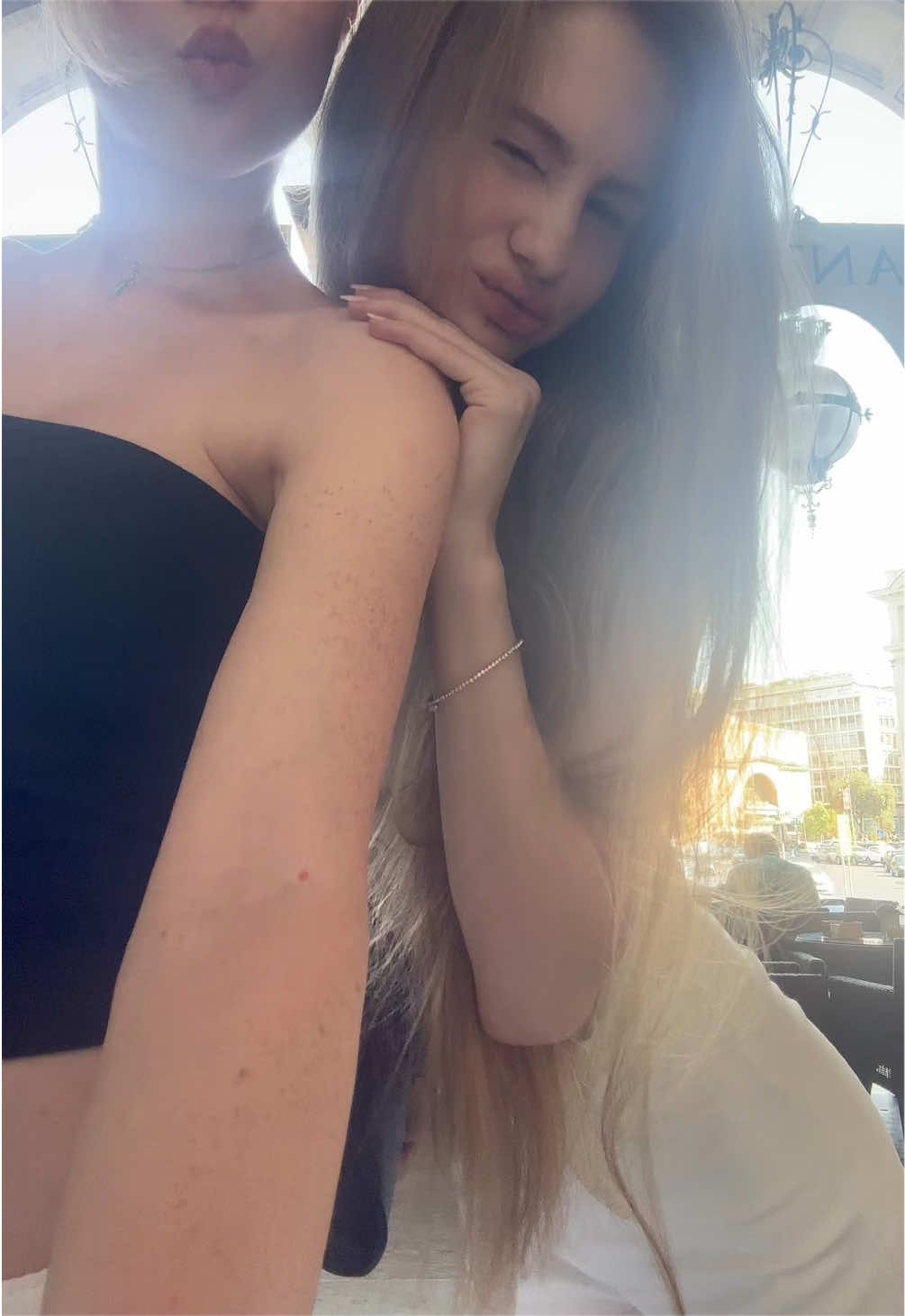 @alinnnval 🪽