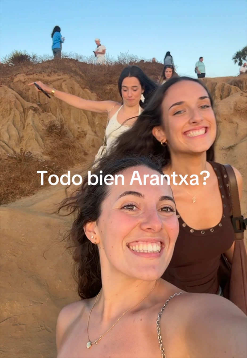 @Mar&iacute;a Campos