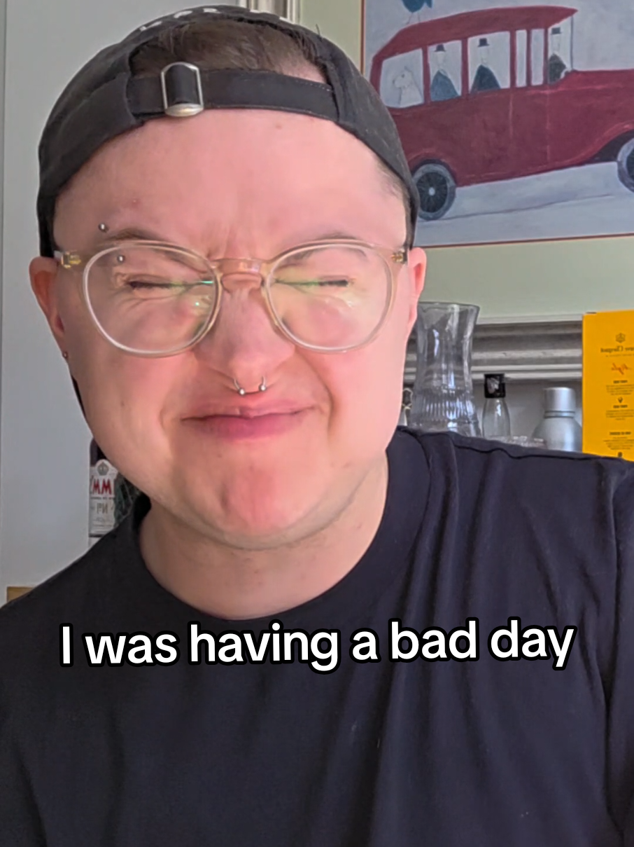 @j 🦇