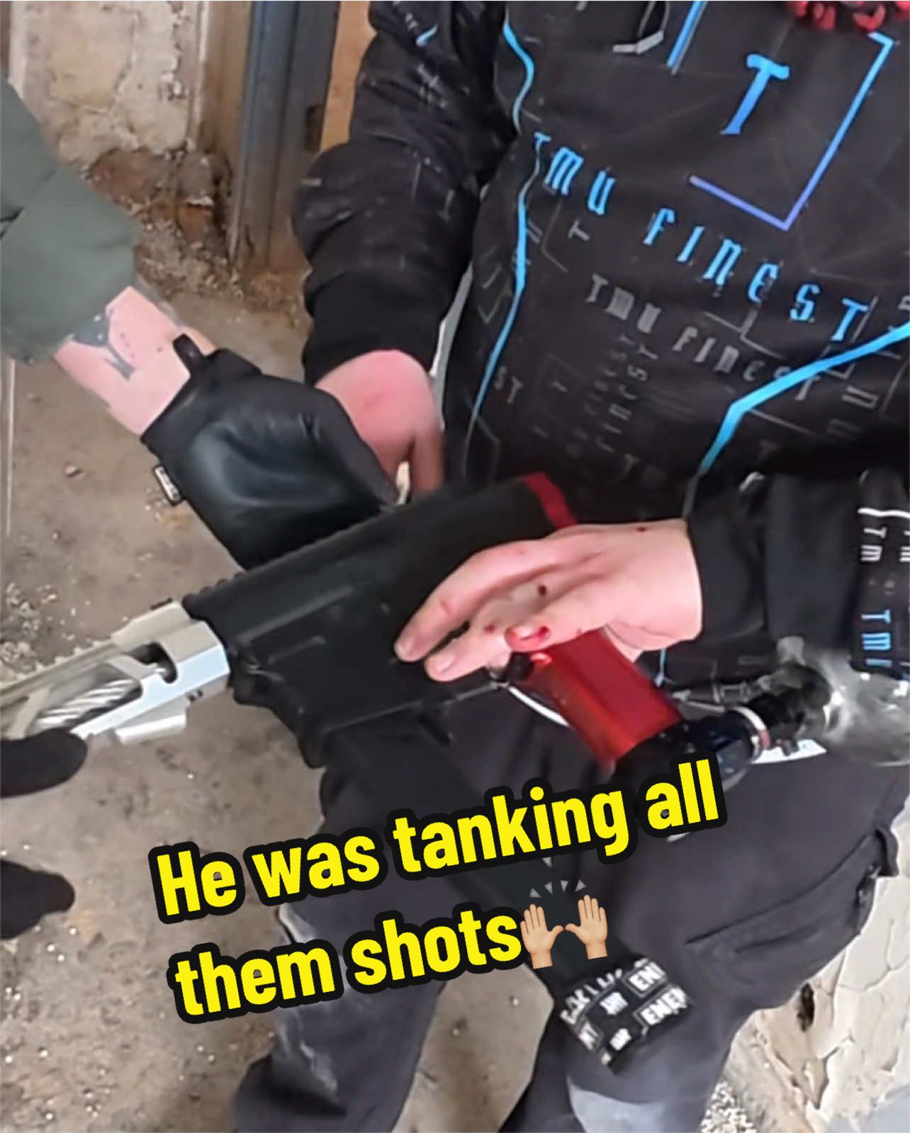 @6X4R