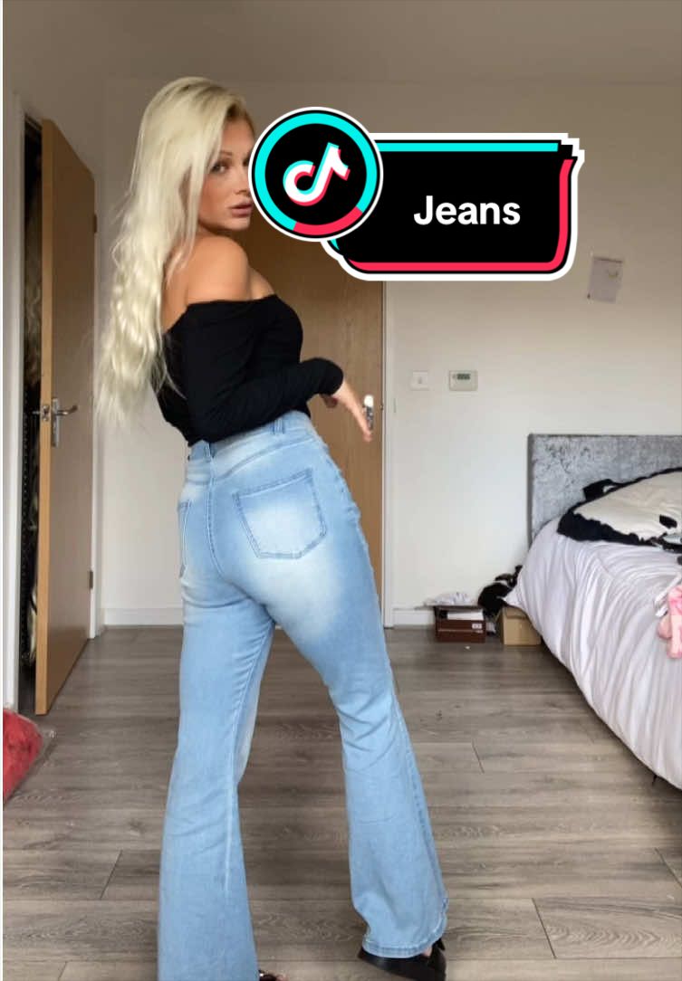 @Elle Thomas