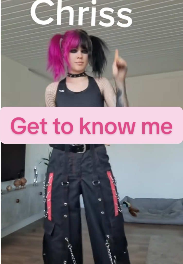 @Chriss