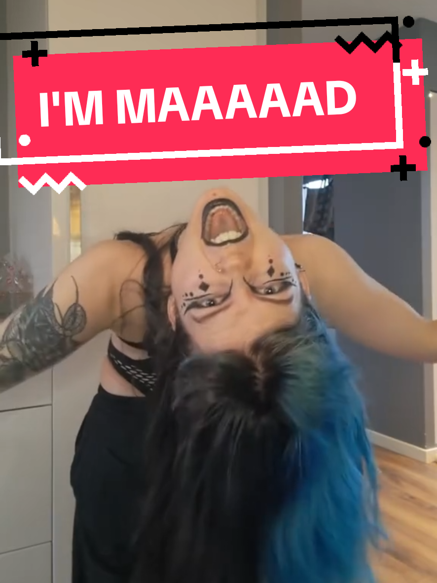 @Chriss