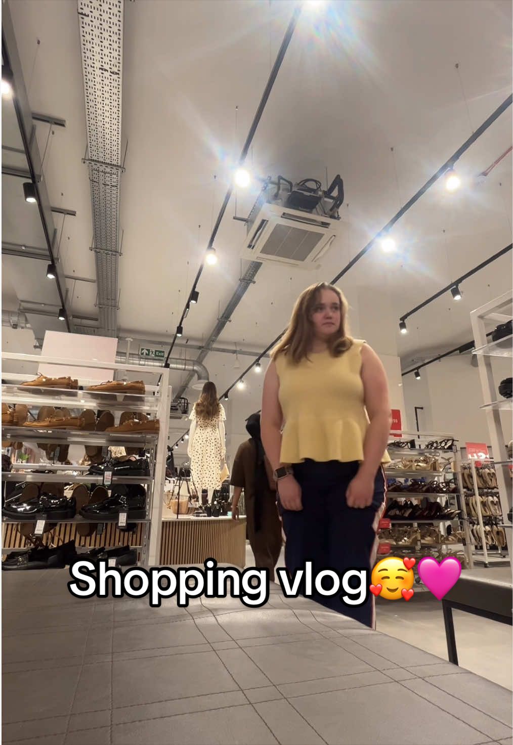 @chloe.holmes