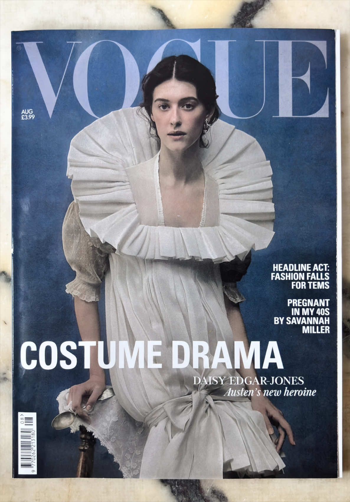 @YourCelebrityMagazines.com