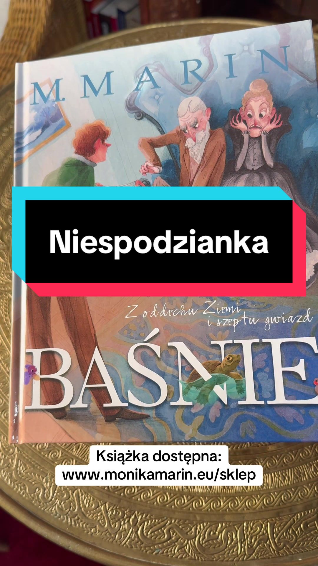 @Monika Marin