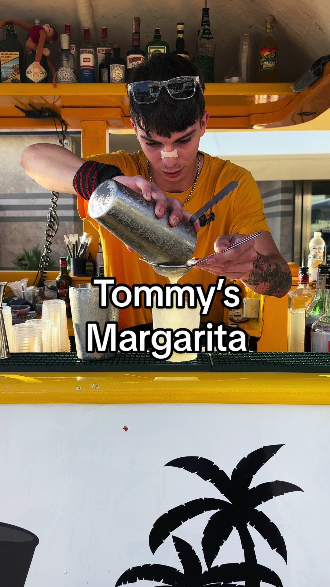 @begobehindthebar