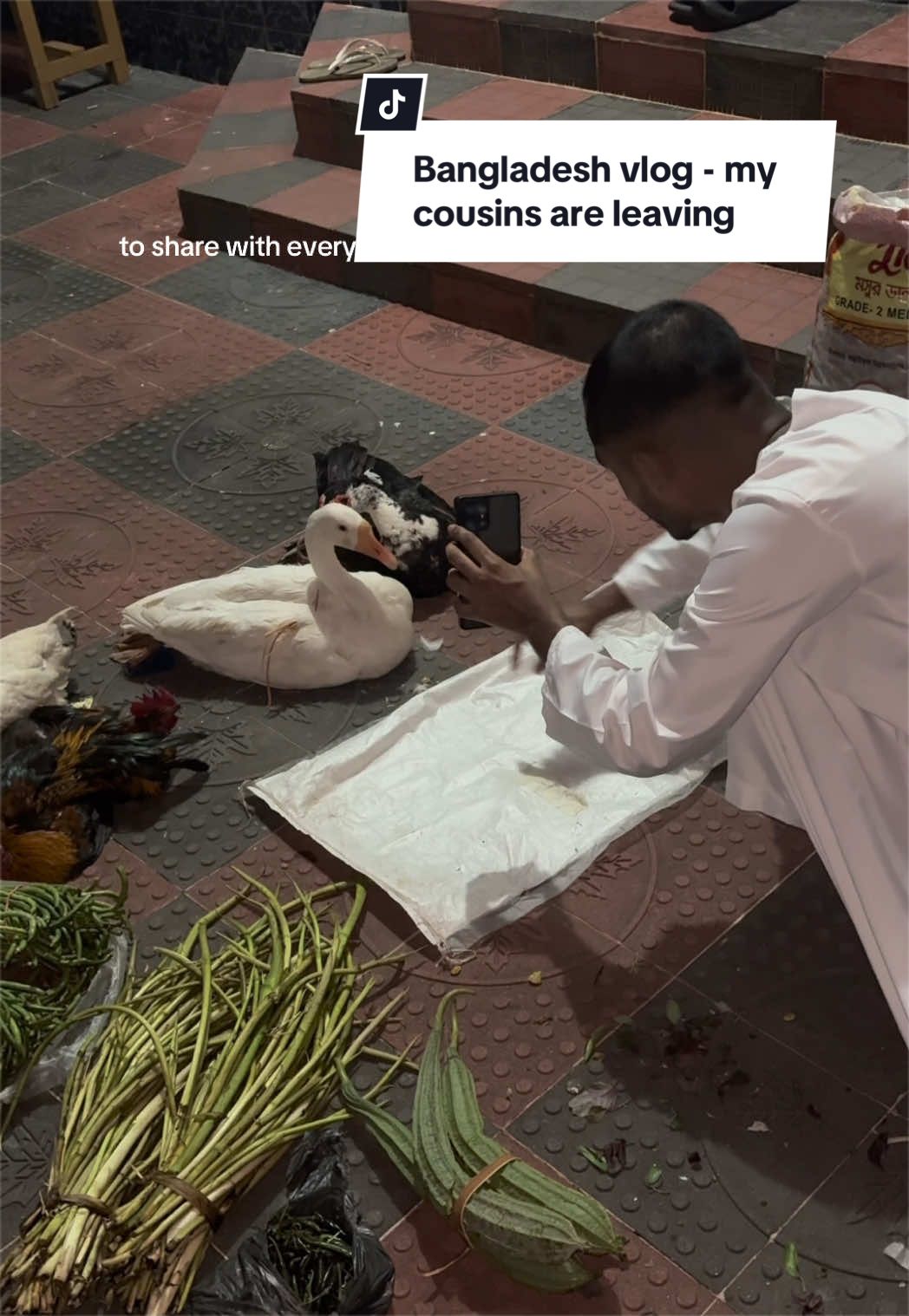 @Tasnya 🇧🇩