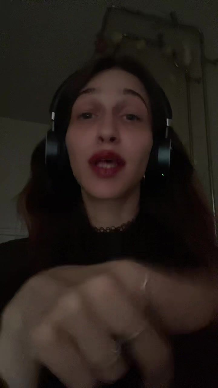 @𝔰𝔲𝔠𝔥 𝔞 𝔱𝔢𝔞𝔰𝔢