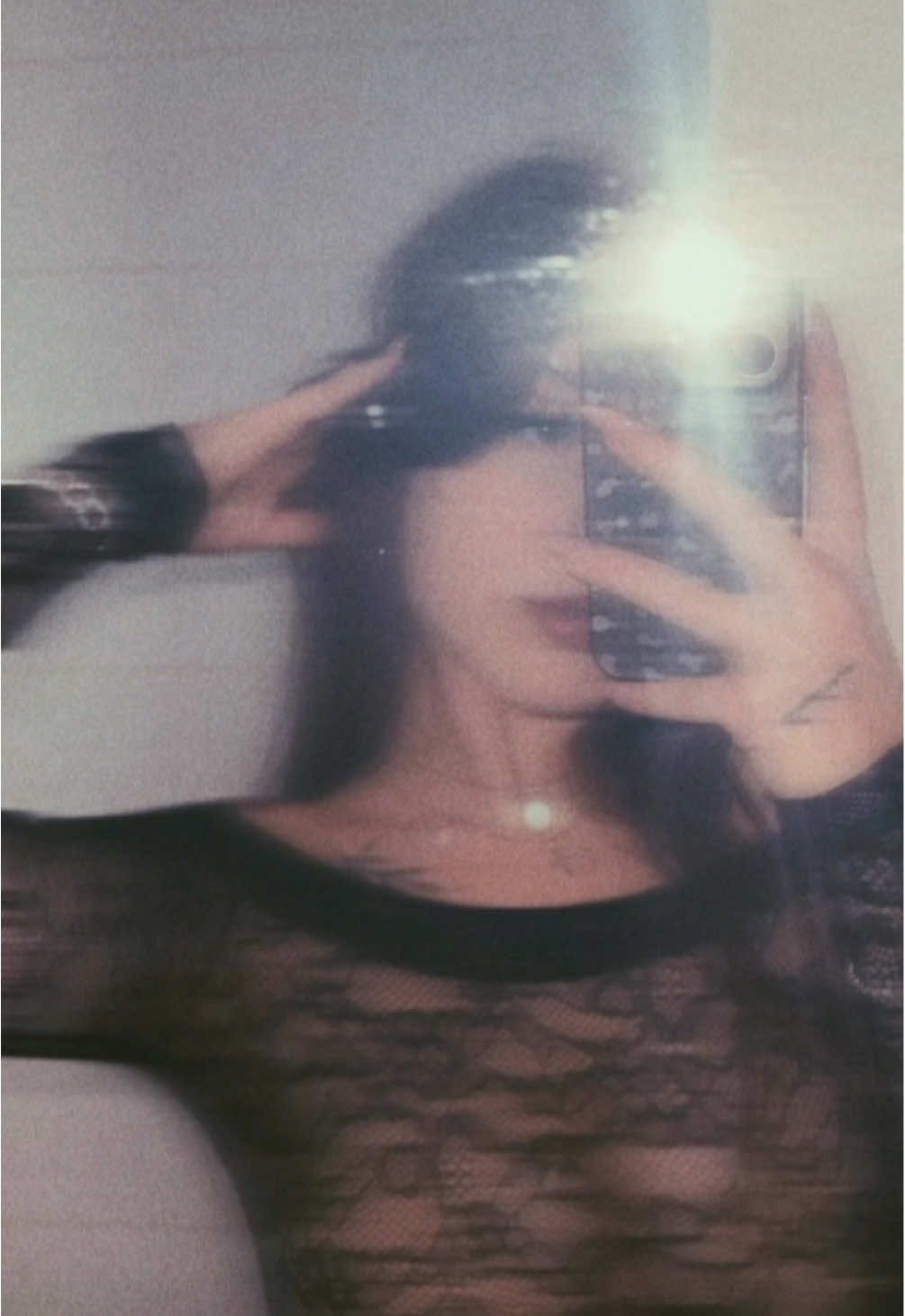 @Ari🤍