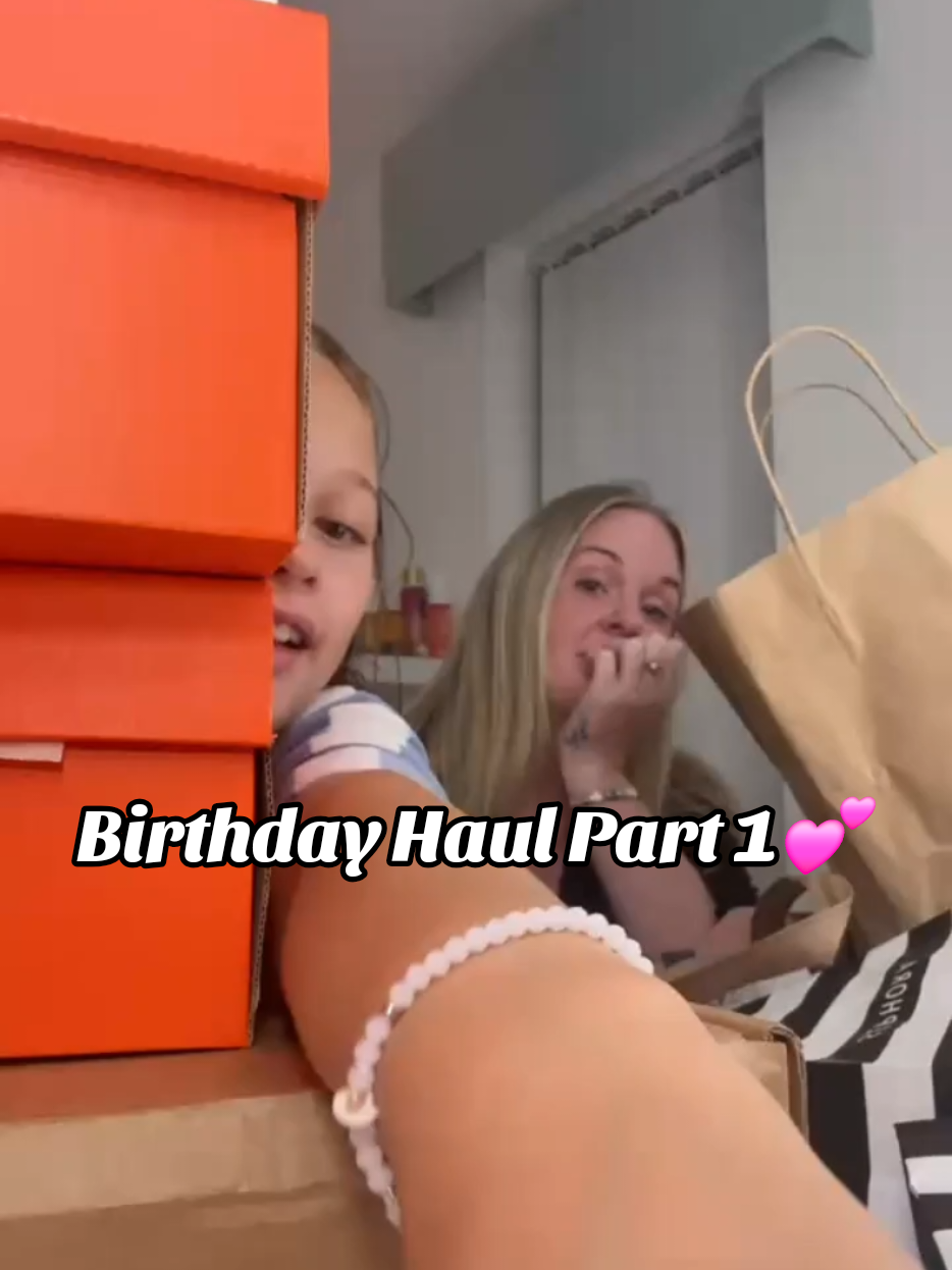 @inbrookesworld_withMum