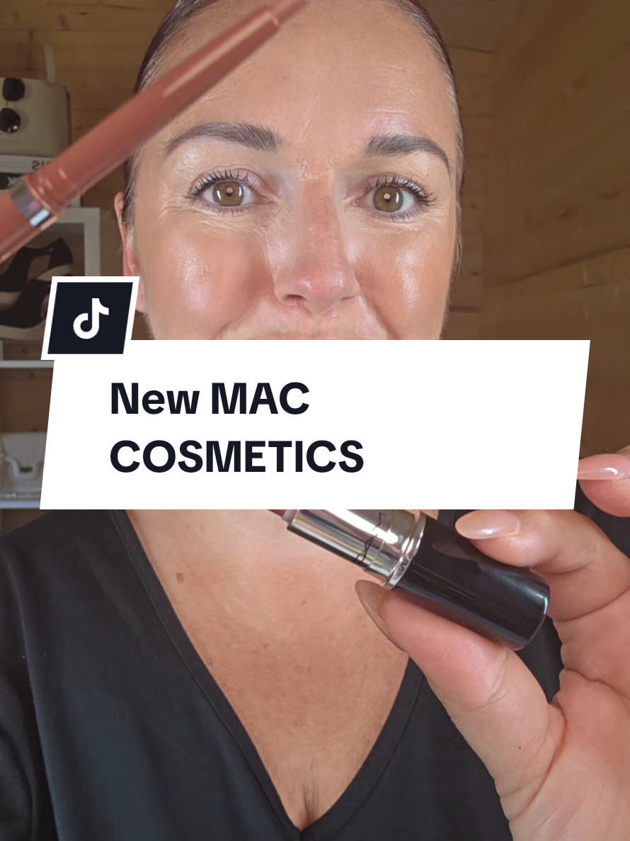 @Becky | Fashion ✨ Beauty