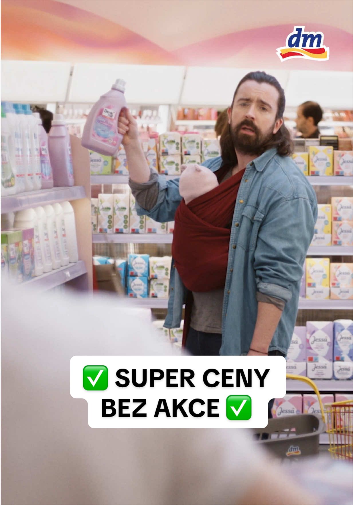 @dm Česko